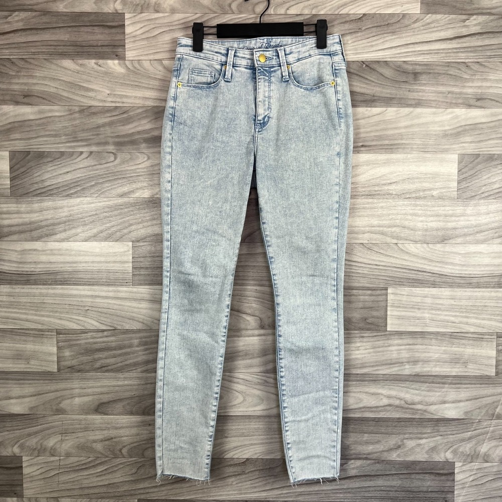 Universal Thread Jeans Womens 4R Blue Light Wash High Rise Skinny Leg Raw Hem